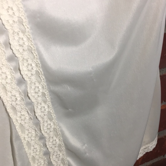 Vintage Camisole Gorgeous Lace Dixie Belle Top - Picture 4 of 8